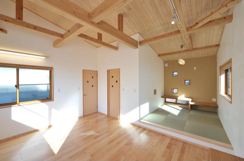 竜見町の2世帯住宅